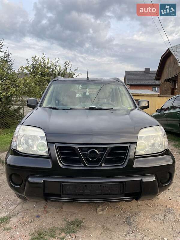 Позашляховик / Кросовер Nissan X-Trail 2003 в Львові