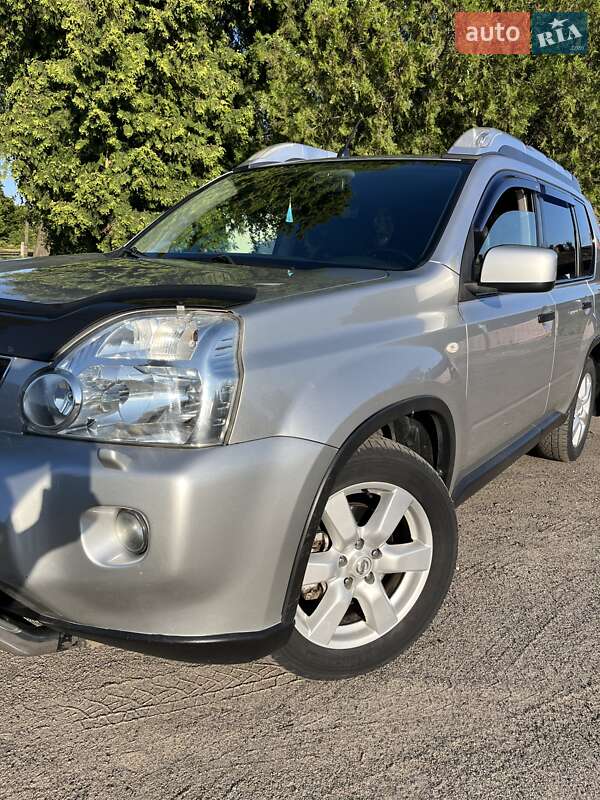 Внедорожник / Кроссовер Nissan X-Trail 2008 в Гадяче