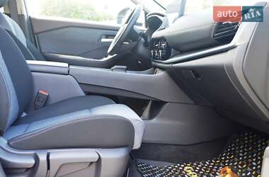 Позашляховик / Кросовер Nissan X-Trail 2023 в 