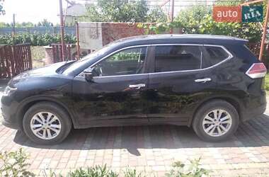 Внедорожник / Кроссовер Nissan X-Trail 2017 в 