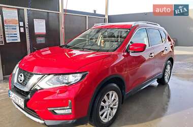 Позашляховик / Кросовер Nissan X-Trail 2018 в Львові