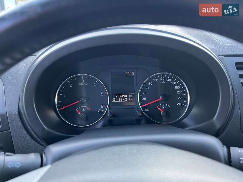 Позашляховик / Кросовер Nissan X-Trail 2011 в Хмельницькому