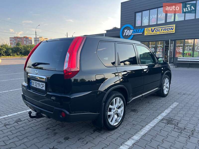 Позашляховик / Кросовер Nissan X-Trail 2011 в Хмельницькому