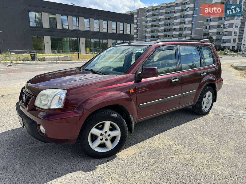 Nissan X-Trail 2004