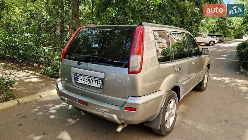 Позашляховик / Кросовер Nissan X-Trail 2002 в Одесі