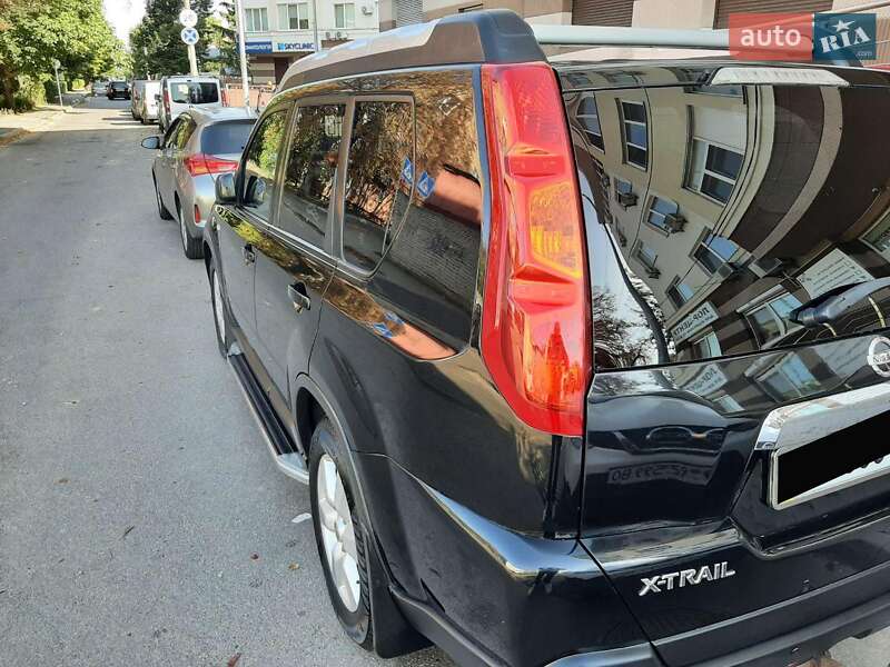 Позашляховик / Кросовер Nissan X-Trail 2010 в Софіївській Борщагівці