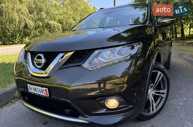 Позашляховик / Кросовер Nissan X-Trail 2016 в 