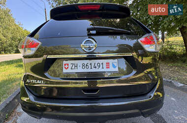 Позашляховик / Кросовер Nissan X-Trail 2016 в 