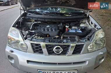 Внедорожник / Кроссовер Nissan X-Trail 2010 в 