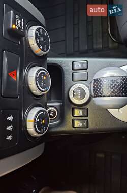 Внедорожник / Кроссовер Nissan X-Trail 2010 в 