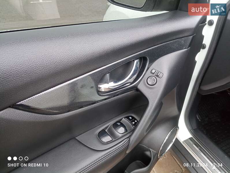 Внедорожник / Кроссовер Nissan X-Trail 2014 в Киеве