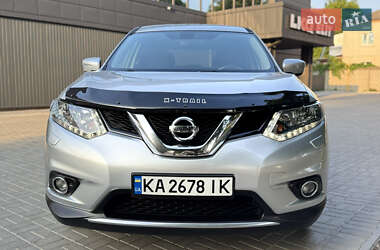 Позашляховик / Кросовер Nissan X-Trail 2016 в 