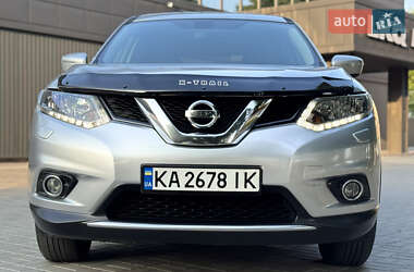 Позашляховик / Кросовер Nissan X-Trail 2016 в 