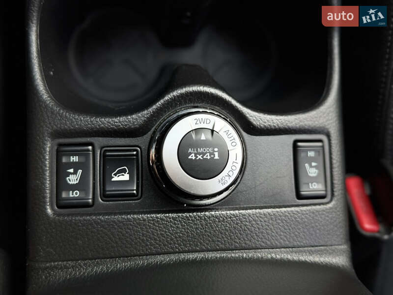 Позашляховик / Кросовер Nissan X-Trail 2016 в Кропивницькому