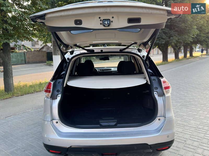 Позашляховик / Кросовер Nissan X-Trail 2016 в Кропивницькому