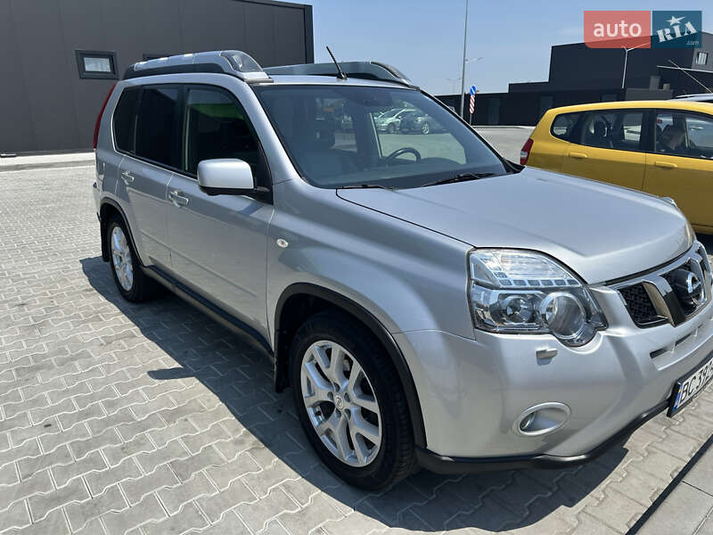 Nissan X-Trail 2012
