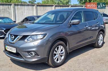 Позашляховик / Кросовер Nissan X-Trail 2015 в Києві