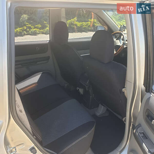 Позашляховик / Кросовер Nissan X-Trail 2005 в Києві