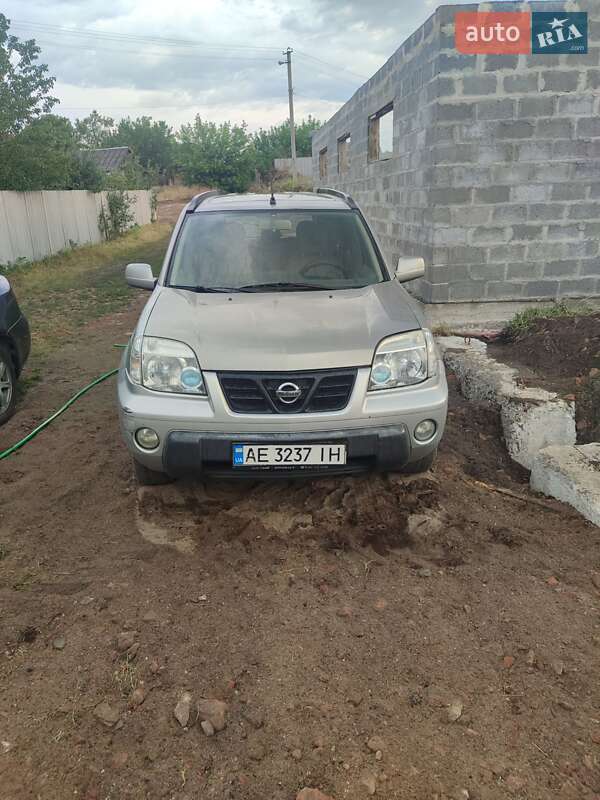 Nissan X-Trail 2003