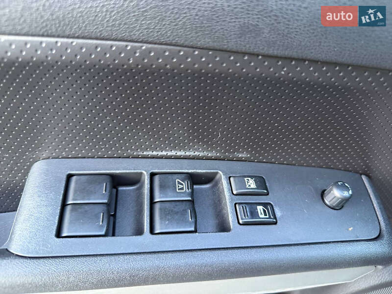 Внедорожник / Кроссовер Nissan X-Trail 2013 в Виннице