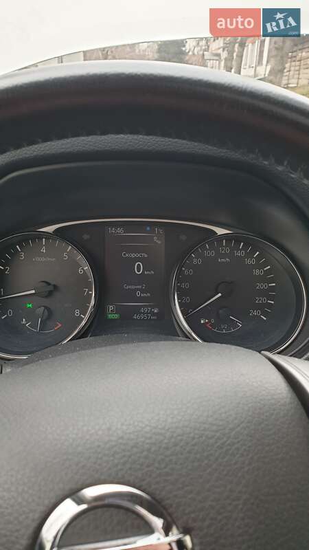 Внедорожник / Кроссовер Nissan X-Trail 2017 в Лубнах