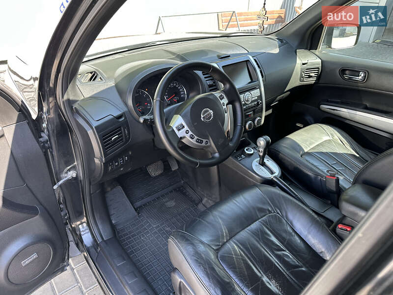 Позашляховик / Кросовер Nissan X-Trail 2011 в Первомайську