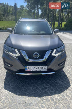 Внедорожник / Кроссовер Nissan X-Trail 2020 в Днепре