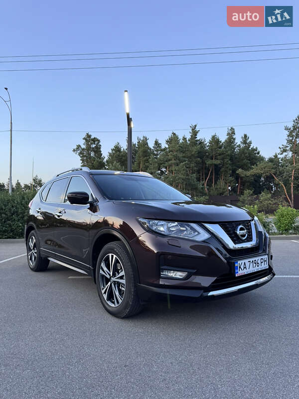 Nissan X-Trail 2020