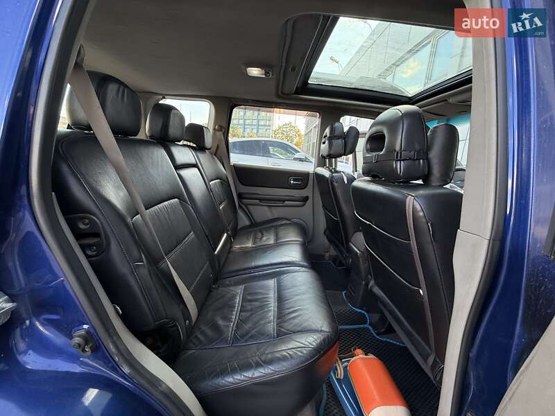 Внедорожник / Кроссовер Nissan X-Trail 2003 в Киеве фото 18 Внедорожник / Кроссовер Nissan X-Trail 2003 в Киеве