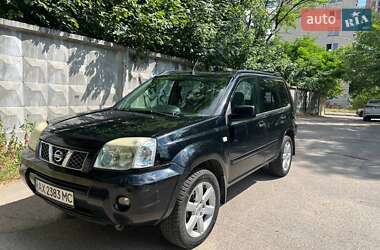 Внедорожник / Кроссовер Nissan X-Trail 2006 в 