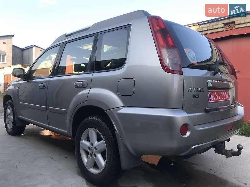 Nissan X-Trail 2005