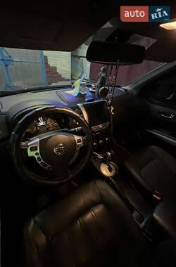 Внедорожник / Кроссовер Nissan X-Trail 2012 в 