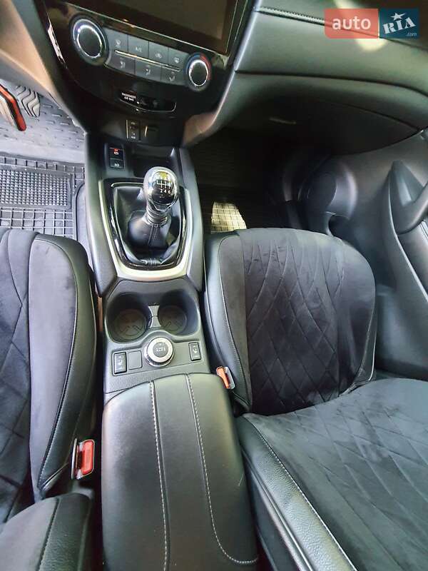 Позашляховик / Кросовер Nissan X-Trail 2019 в Миколаєві