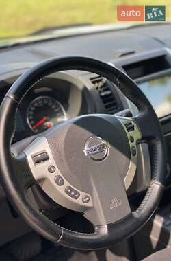 Внедорожник / Кроссовер Nissan X-Trail 2014 в 