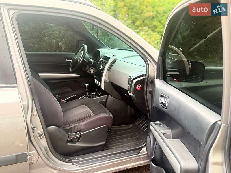 Позашляховик / Кросовер Nissan X-Trail 2012 в Білій Церкві