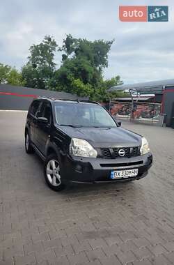 Позашляховик / Кросовер Nissan X-Trail 2008 в Полонному