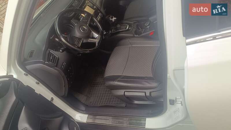 Позашляховик / Кросовер Nissan X-Trail 2018 в Бучі