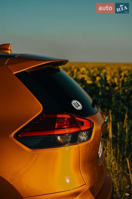 Позашляховик / Кросовер Nissan X-Trail 2018 в Києві