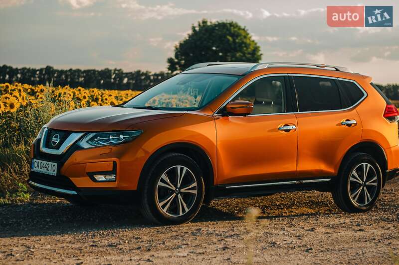 Позашляховик / Кросовер Nissan X-Trail 2018 в Києві