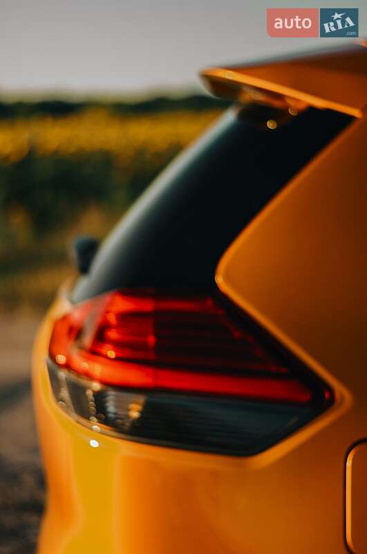 Позашляховик / Кросовер Nissan X-Trail 2018 в Києві