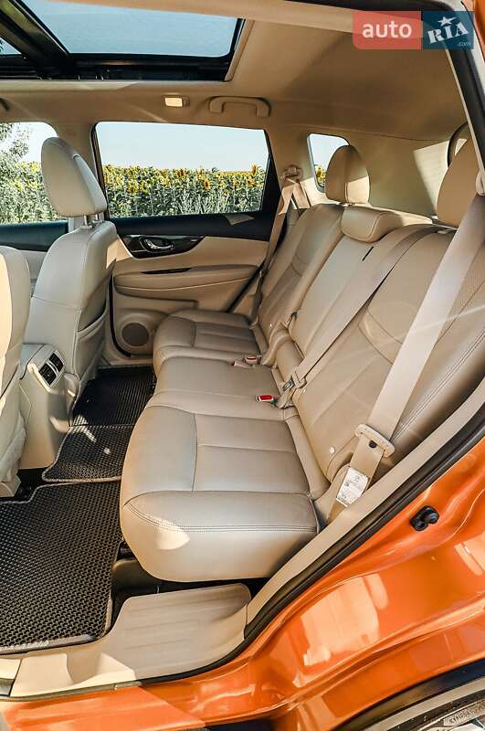 Позашляховик / Кросовер Nissan X-Trail 2018 в Києві