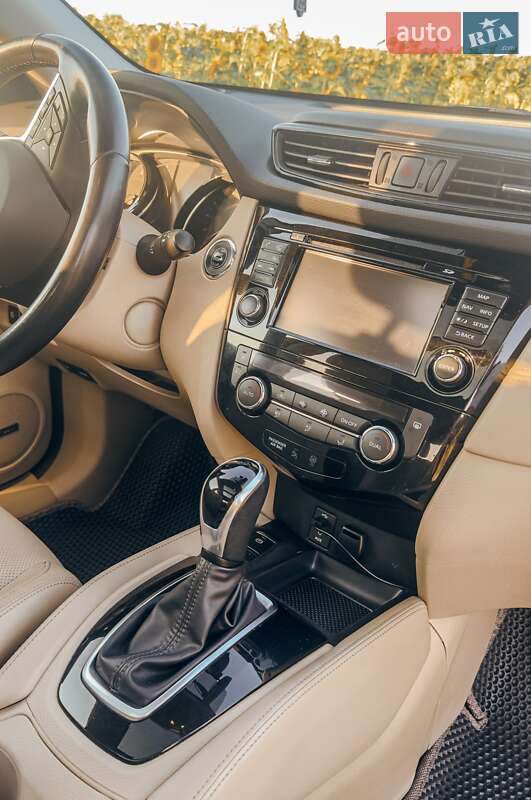 Позашляховик / Кросовер Nissan X-Trail 2018 в Києві