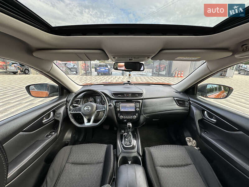 Позашляховик / Кросовер Nissan X-Trail 2018 в Львові