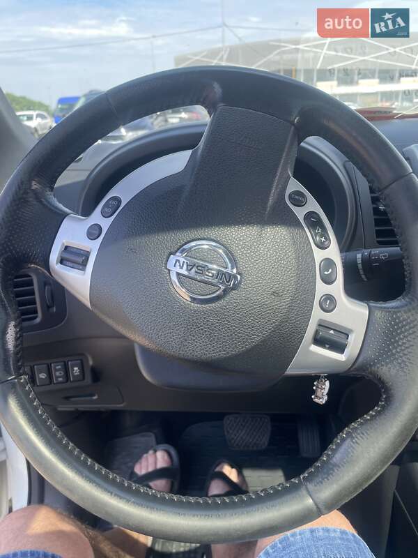 Nissan X-Trail 2011