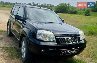 Внедорожник / Кроссовер Nissan X-Trail 2004 в Сумах