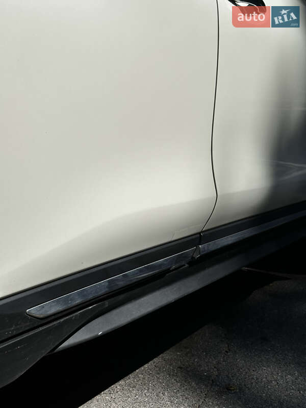 Внедорожник / Кроссовер Nissan X-Trail 2017 в Киеве