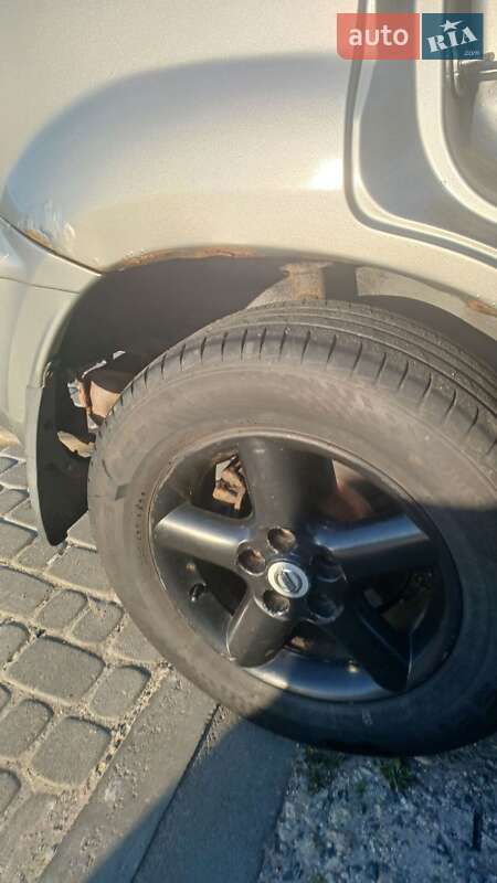 Позашляховик / Кросовер Nissan X-Trail 2003 в Львові фото 7 Позашляховик / Кросовер Nissan X-Trail 2003 в Львові