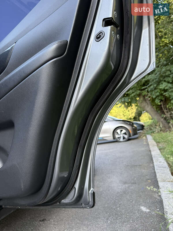 Позашляховик / Кросовер Nissan X-Trail 2017 в Вінниці