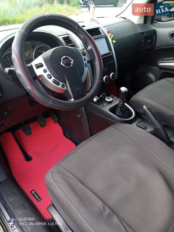 Внедорожник / Кроссовер Nissan X-Trail 2010 в Киеве фото 3 Внедорожник / Кроссовер Nissan X-Trail 2010 в Киеве