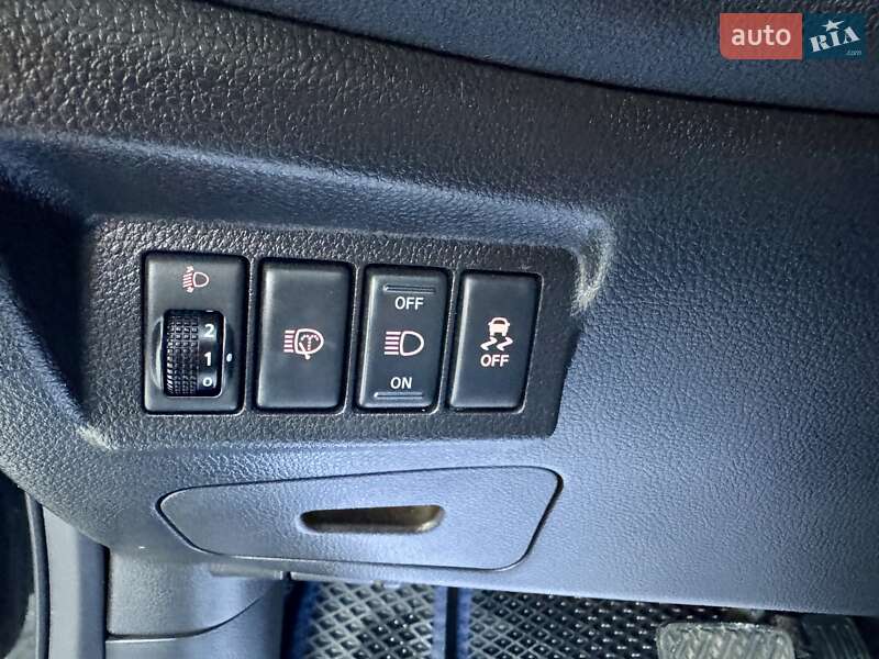 Внедорожник / Кроссовер Nissan X-Trail 2013 в Киеве